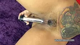 Hete Latina tiener rijdt op haar stiefneefs lul in taboe hardcore scene met blowjob