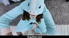 Step Daughter Bounces Intriguingly