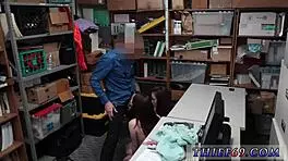Teen Cat Gets Caught In Petty Theft, But Gives Police Blowjob 😏