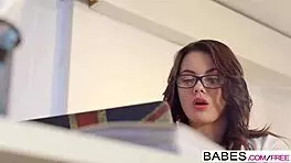 Man, this troublesome employee Vanessa Decker gets facial in office POV - Frankie G