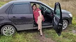 Bold Dirty Outdoor Foot-Shoejob