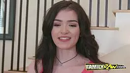 Horny stepsis gives lucky dude deep blowjob 😜