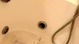 Brunette Girlfriend Shaves Pits And Pussy In Bathroom