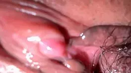 Amateur Asian Pink Pussy Explored 170 Days After Virginity Loss