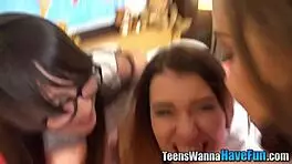 amateur teen jizzy faced in group blowjob party?