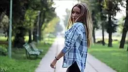 sexy teen dances big ass outdoor come join the moves 😘