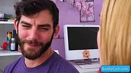 Sexy Teen Blonde Natalie Knight Gets Juicy Pussy Fingered And Gives Amazing Blowjob