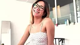 putalocura - latina rubia culona megan love follando con torbe despues de una charla