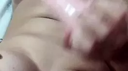 Mira como me vengo, papi, te gusta!