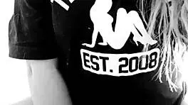 aline lopez se masturbando com vibrador para o testosterona blog