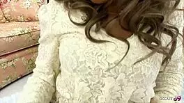 Japanese Skinny Beauty Gets Creampie in Tight Pussy