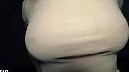 Amateur gets a huge cumshot on her face