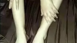Sexo delicioso sin tabú dominando todas las poses del sexo rico con joven de18yo le encanta llevar pene por su ano final inesperado a la hora de acabar