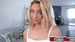 Blonde teen loves big cock blowjob 😍