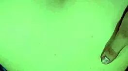 entregando la colita su primer anal