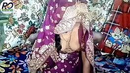 Great sex by lifting saree