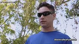 Nubian Princess Blows Big White Dick by Pool?