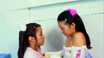 hey, check this sweet 18+ lupe licking lesbians in bathtub fun! 🛁