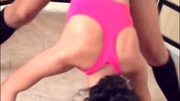 Kara Chase twerking with sexy toes up