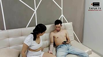 Hot hermanastra delivers deepthroat blowjob to hermanastro fresh from hospital!