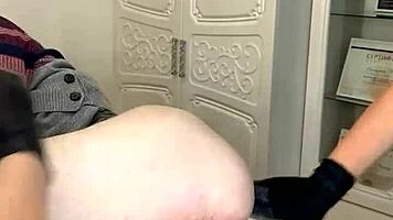 Sugarnadya teaches a young 18+ Russian girl how to depilate.