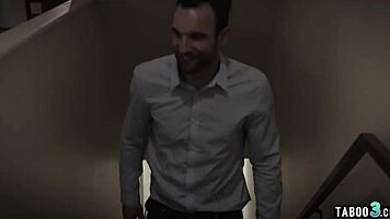 Teen BFFs fuck a stranger for his treasury box 😏