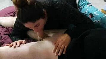 feeding sasy some cock and shooting cum in her mouth
