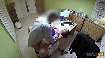 Hot Babe Has Sex With Stranger!