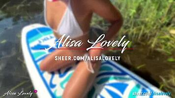 We had to stop to fuck on the banks of an amazing river in a risky place - Alisa Lovely