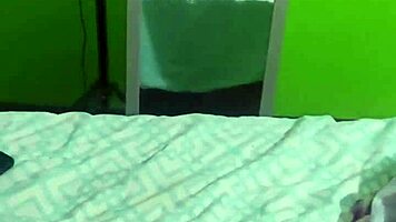 Hermano fucks flaquito puta without condom