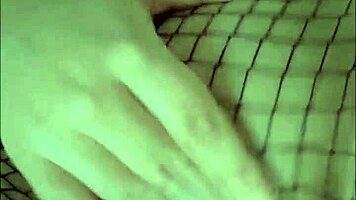 hanna lily masturbates solo in bunny suit