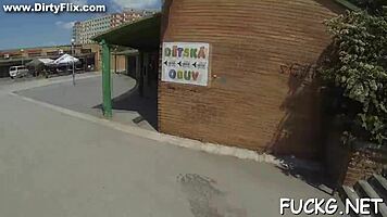 Naïve Gal Banged On Webcam!