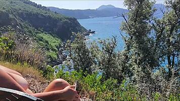 Hey, wanna trade a hot blowjob for this pricey photo shoot?