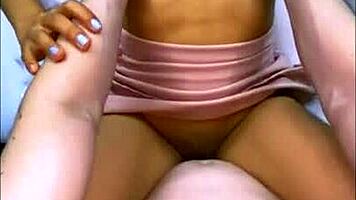 Tight Entrance Drives Lover Crazy