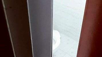 spying on stepsister's big latina ass in shower