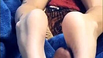 Watch Exotic Teen Worship Feet!