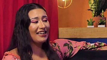 Bate papo proibido with Gabriella Manhães, the hot Latina novinha licking ass