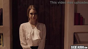 omg i’m just a small 18+ tits teen secretary… jill kassidy bangin’ my kinky boss!