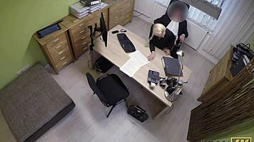 Loan4k bionda birichina fucks for new mercedes or bmw