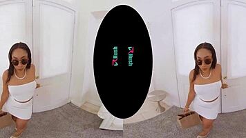 Vrhush Cali Says Cum Inside Me