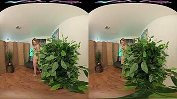 Vrallure gets wetter with toys in pov