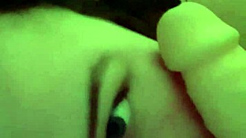 BBW teen fingers herself to squirt