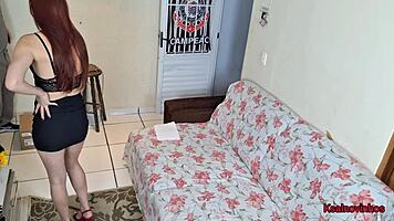 Wife cheats with delivery guy, cum on ass 😏