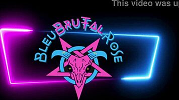 bleubrutalrose craves big cock, sucks it deep in the kitchen