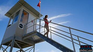 i watch belgian teen hottie strip nakid with great curves