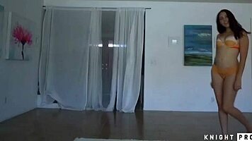 Nickey Huntsman Messy Blowjob