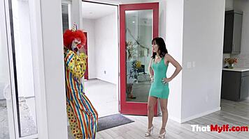 brunette milf alana cruise fucks a fat clown for halloween fun