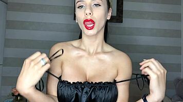 Oh, Those Juicy Big Tits And Red Lips Sucking Big Dildo!