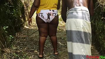 Blind lady gets fucked outdoors by stranger