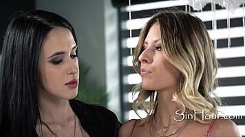 lesbian teen 18+ wives use dildo for anal